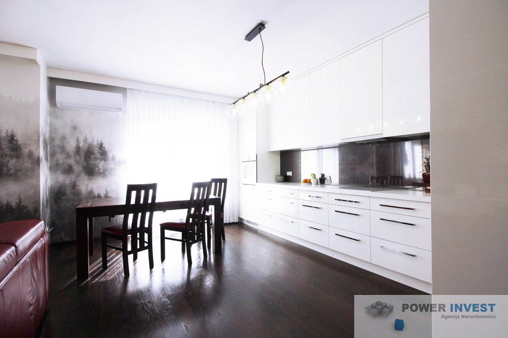 Mieszkanie czteropokojowe  na sprzedaż Niepołomice  80m2 Foto 4