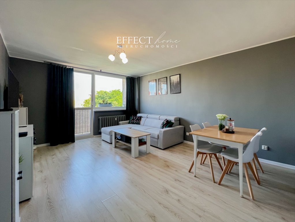 Polecam funkcjonalne 48 m² mieszkanie z balkonem w centrum Nowej Sól Nowa Sól, Osiedle Kopernika  48m2 Foto 1