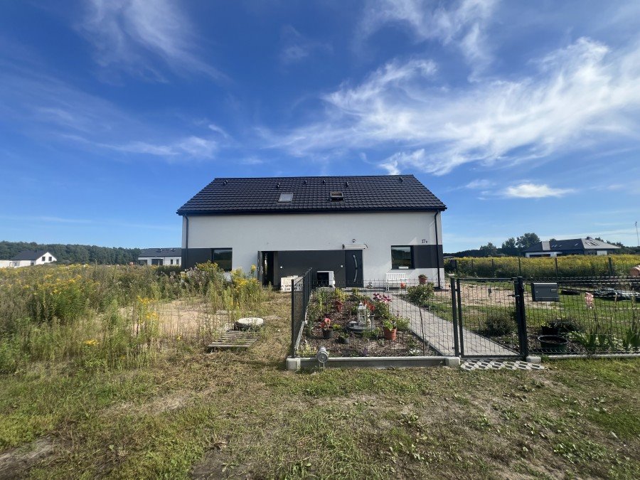 Dom na sprzedaż Szczecin  102m2 Foto 1