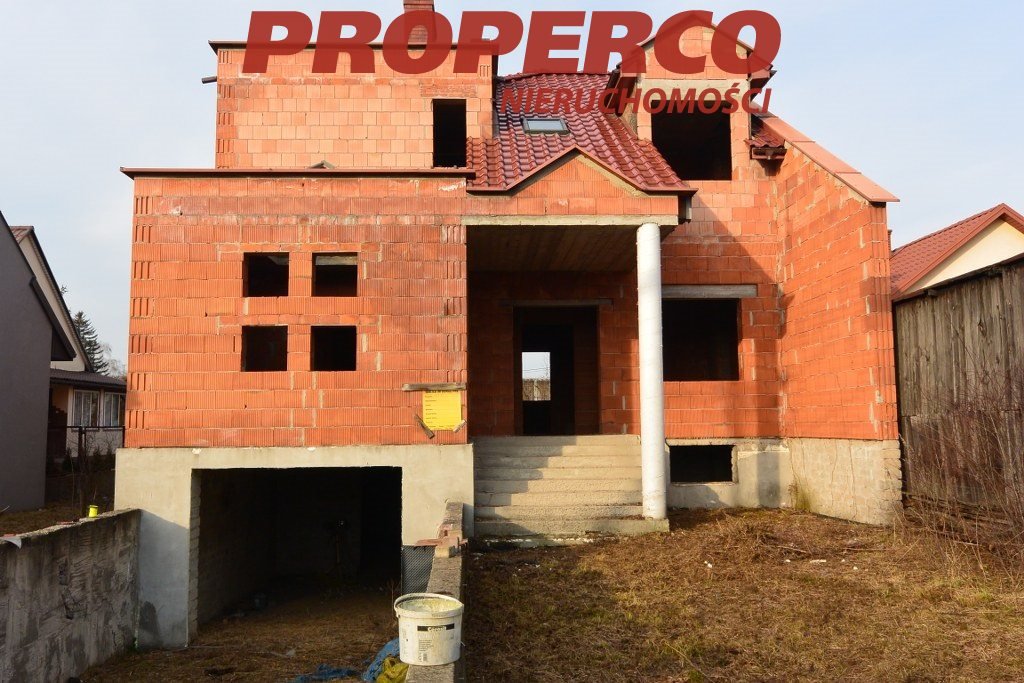 Dom z potencjałem, 288 m2, garaż, działka 1082 m2 Kielce, Krakowska  312m2 Foto 1