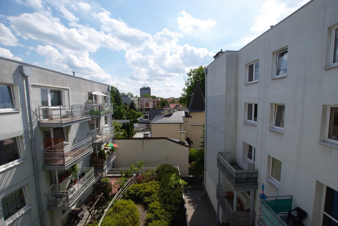 Mieszkanie trzypokojowe na sprzedaż Kielce, Centrum, Słowackiego  50m2 Foto 3