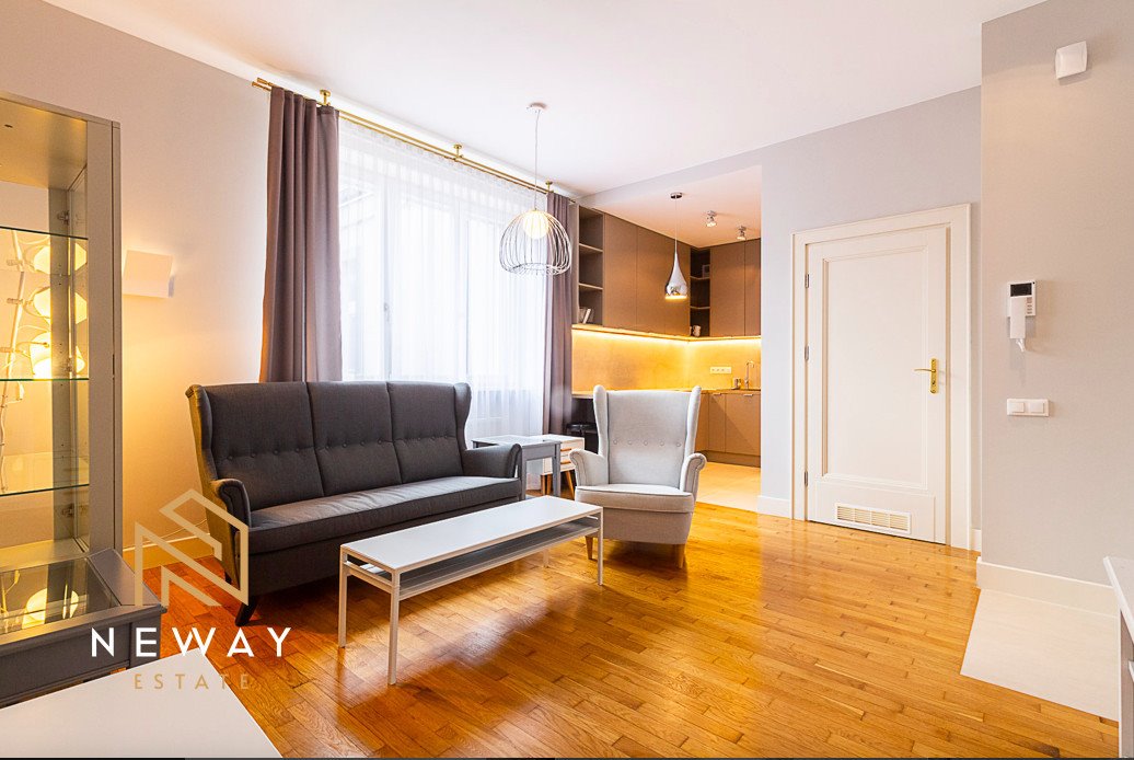 Mieszkanie dwupokojowe na wynajem Kraków, Stare Miasto, Józefa Sarego  44m2 Foto 1