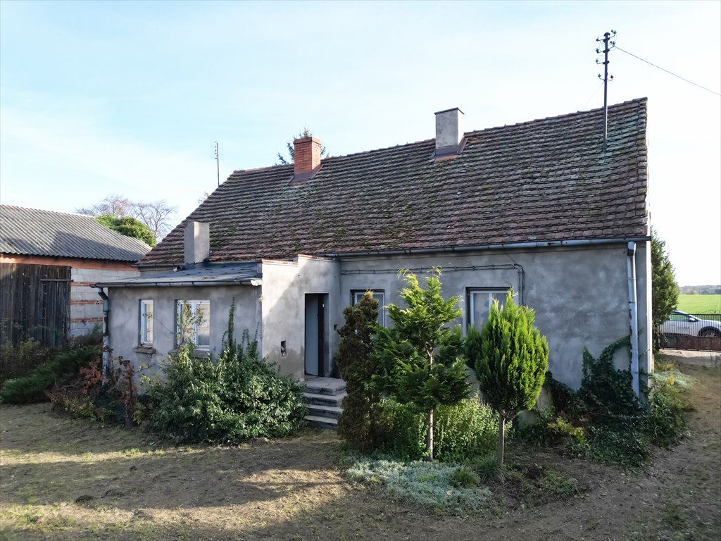 Siedlisko z potencjałem, 4 pokoje, 4 budynki, 0,21 ha Biskupice  104m2 Foto 1