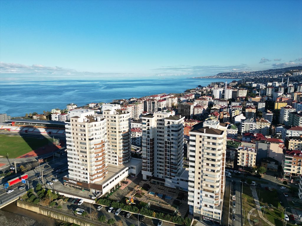 Stylowy 4-pokojowy apartament z basenem i panoramicznymi balkonami Turcja, Söğütlü, Söğütlü, Akçaabat, Trabzon  210m2 Foto 1