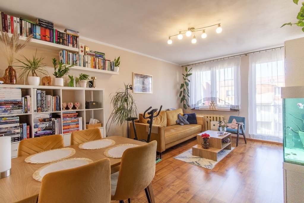 Komfortowe 2-pokojowe mieszkanie z balkonem, gotowe do wprowadzenia Żagań, gen. Bema  52m2 Foto 1