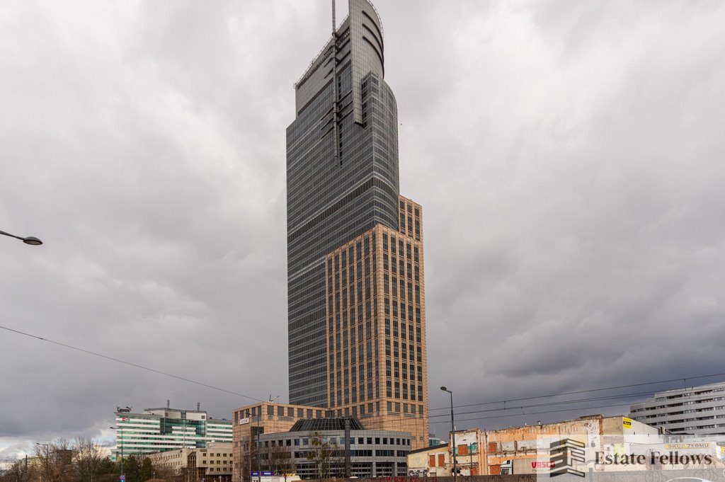 Wynajem powierzchni biurowej 863 m² w najwyższym budynku Warszawy Warszawa, Wola, Chłodna  863m2 Foto 1