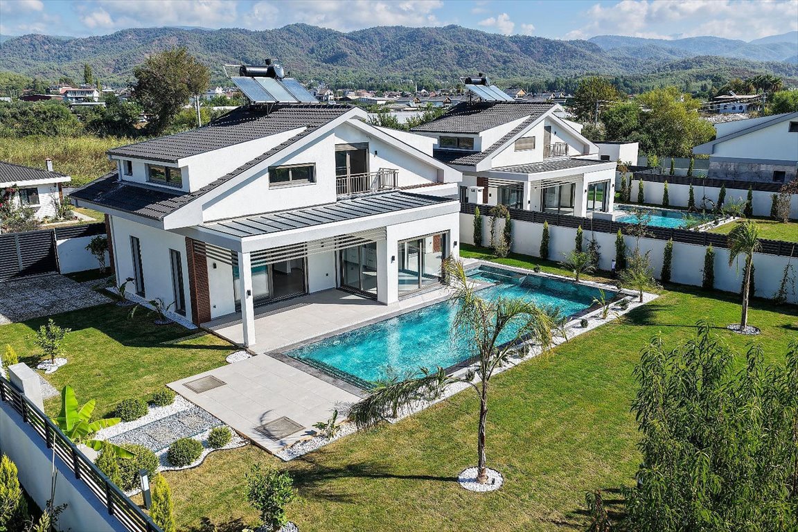 Wille z prywatnym basenem i 3 sypialniami w Fethiye Turcja, Fethiye, Kargı, Fethiye, Muğla  230m2 Foto 1