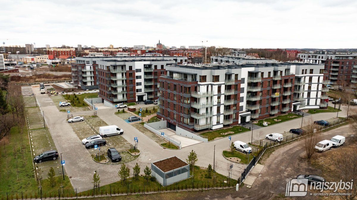 Mieszkanie trzypokojowe na sprzedaż Kołobrzeg  74m2 Foto 3