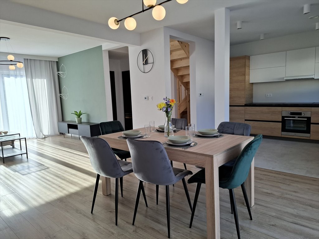 Polecam nowoczesny dom energooszczędny 145 m² z ogrodem i garażem Kaputy, Villa Campina, Magnolii 9  127m2 Foto 1