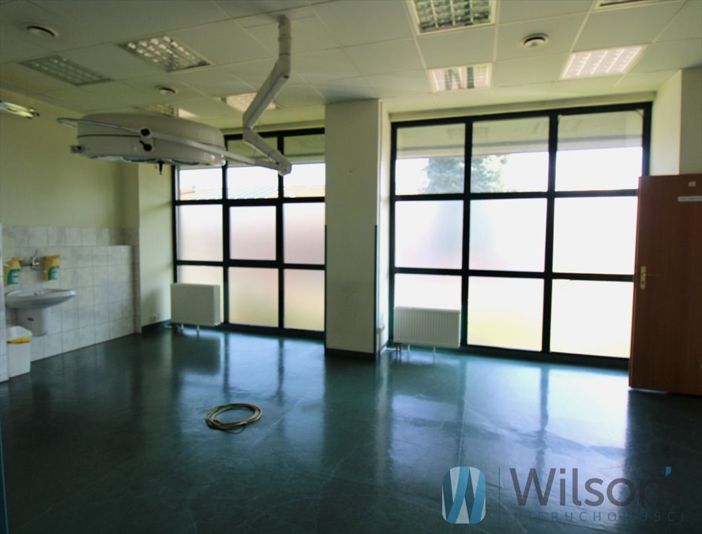 Lokal medyczny 302 m² z pełnym wyposażeniem i parkingiem Wrocław, Fabryczna, Muchobór Wielki  302m2 Foto 1
