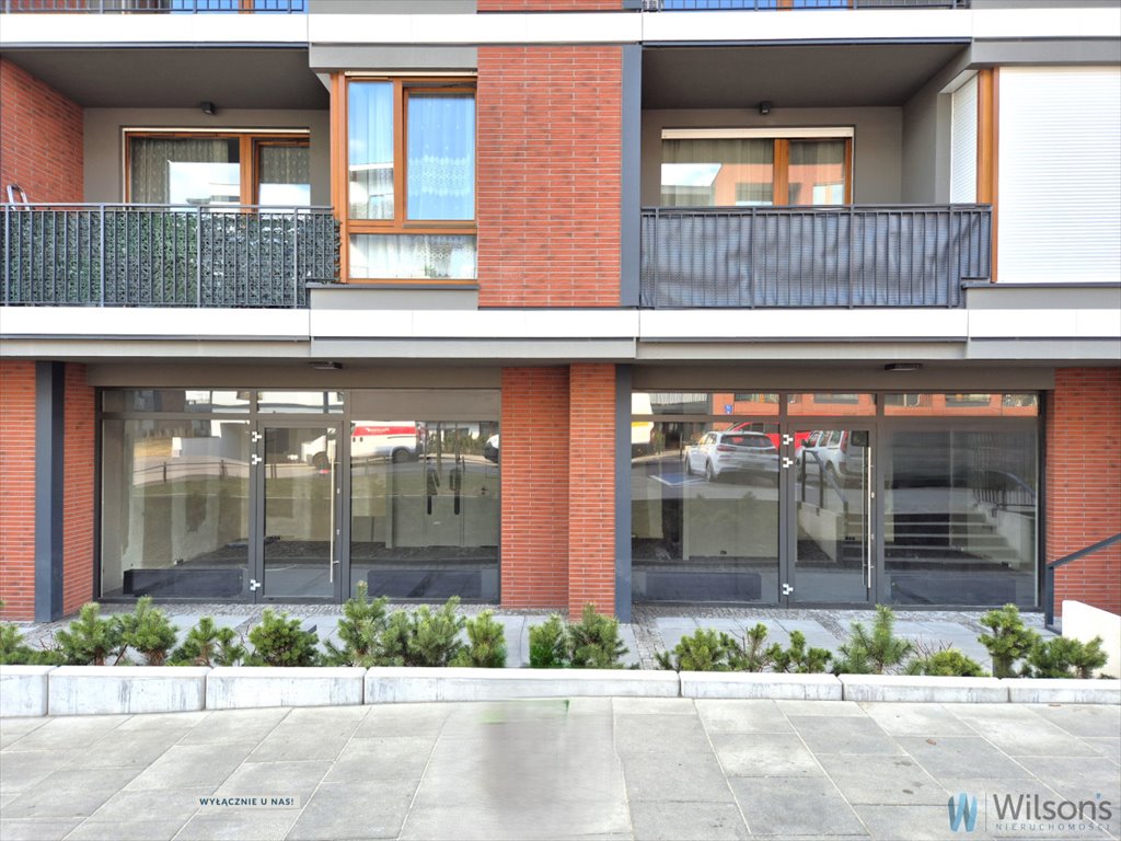 Atrakcyjny lokal usługowy 73 m² z witrynami i dwoma wejściami Warszawa, Herbu Korczak  73m2 Foto 1