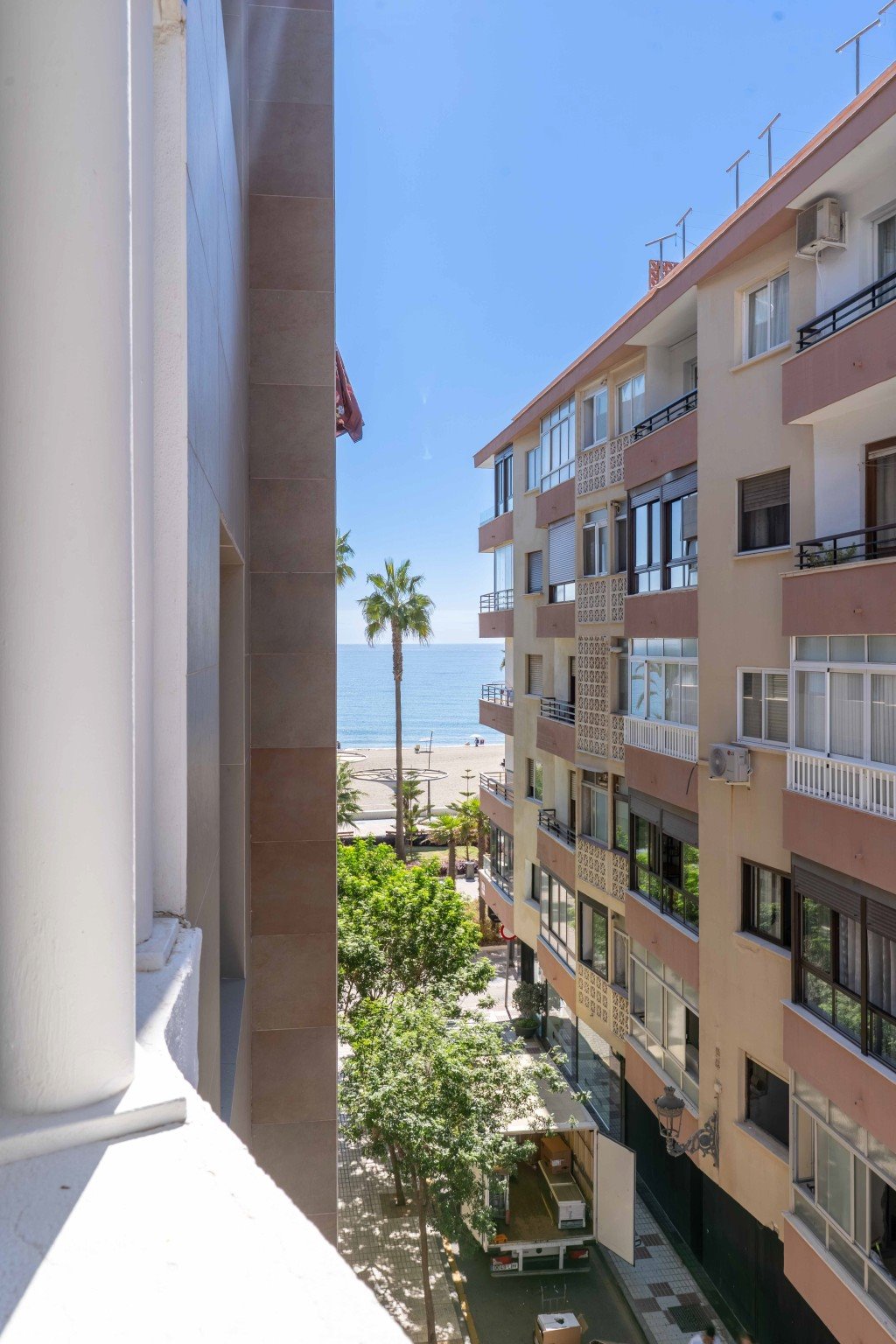 Mieszkanie dwupokojowe na sprzedaż Hiszpania, Estepona Centro, Estepona Centro  92m2 Foto 1