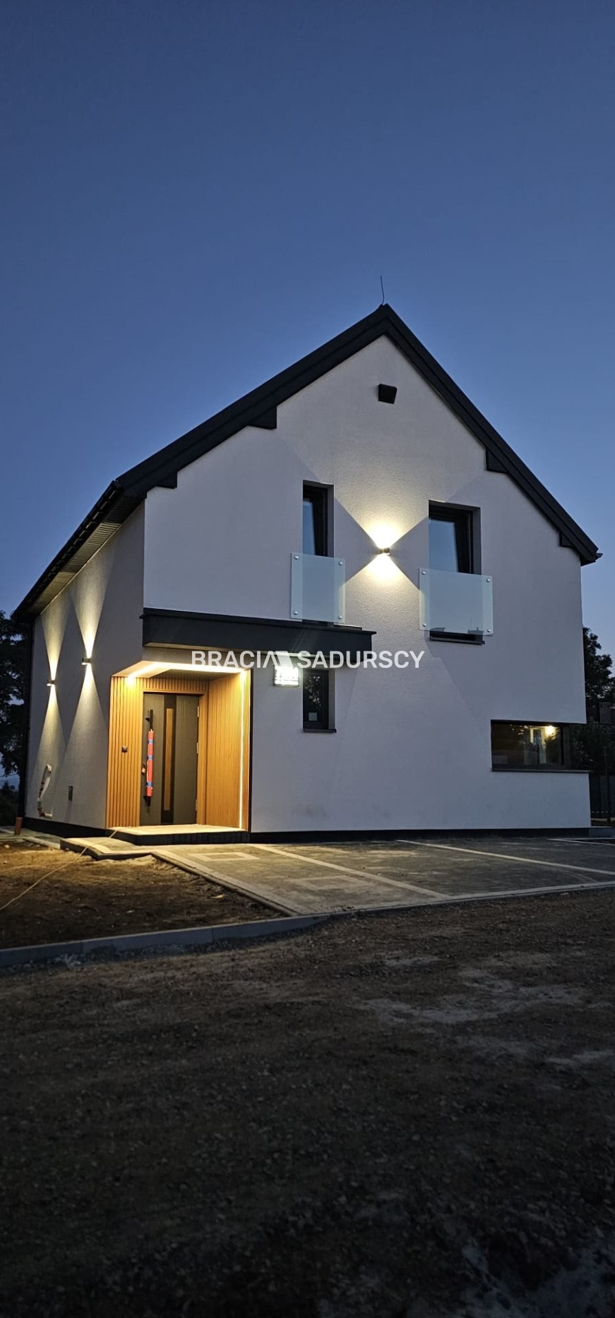 Nowoczesny dom 115 m2 z garażem, 7 min od Krakowa Kocmyrzów-Luborzyca, Sportowa  140m2 Foto 1