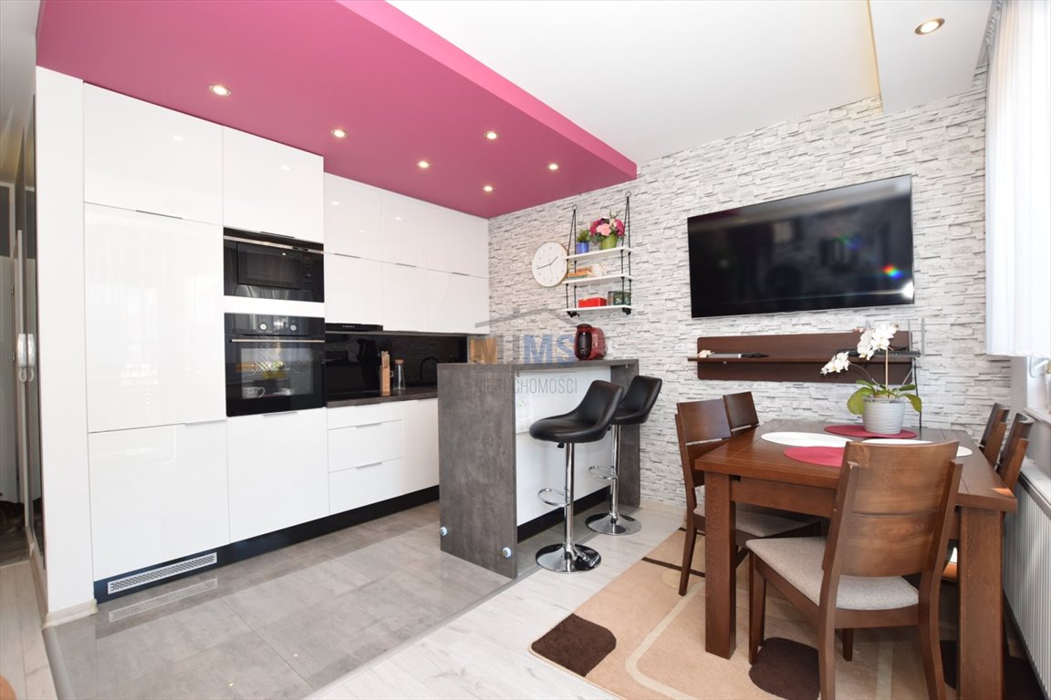 Stylowe 2 pokoje z balkonem od ręki – Rumia, ul. Kosynierów Rumia, Lotnisko, Czerwonych Kosynierów  42m2 Foto 1