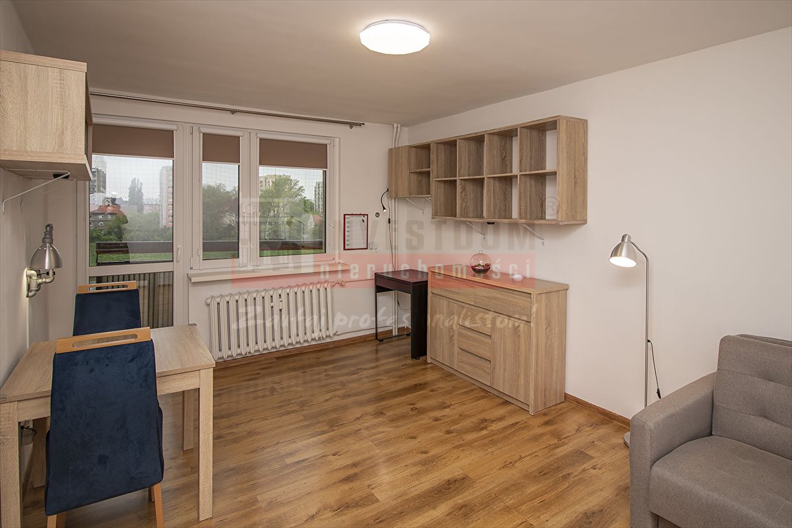 Mieszkanie dwupokojowe na wynajem Opole, Centrum  42m2 Foto 1