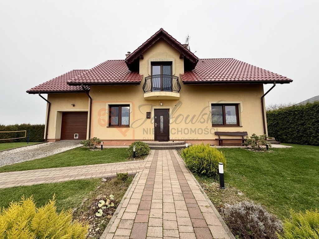 Dom na sprzedaż Malawa  145m2 Foto 1