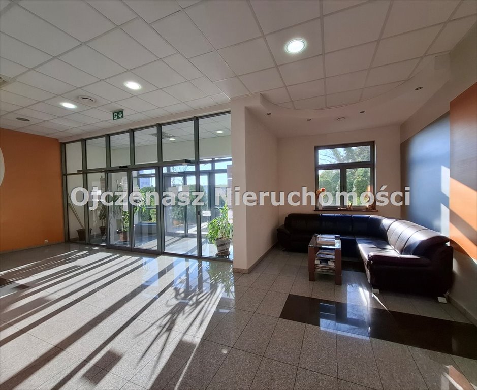 Nowoczesny lokal biurowy 720 m2 z parkingiem w Bydgoszczy Bydgoszcz, Kapuściska  720m2 Foto 1