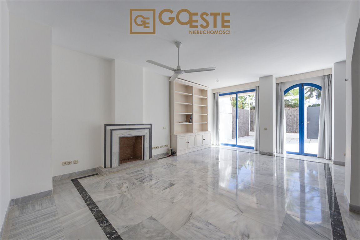 Mieszkanie czteropokojowe  na sprzedaż Hiszpania, Marbella  266m2 Foto 4