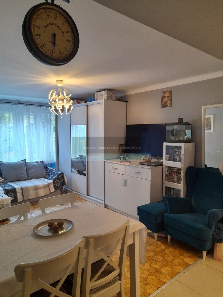 Na sprzedaż 2-pokojowe mieszkanie 37 m² z ogródkiem w Legionowie Legionowo, Zegrzyńska  37m2 Foto 1