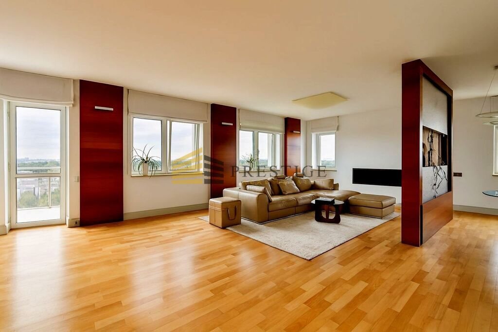 Polecam komfortowe 140 m² apartament na Mokotowie z basenem, sauną i jacuzzi Warszawa, Mokotów, Jana III Sobieskiego  140m2 Foto 1