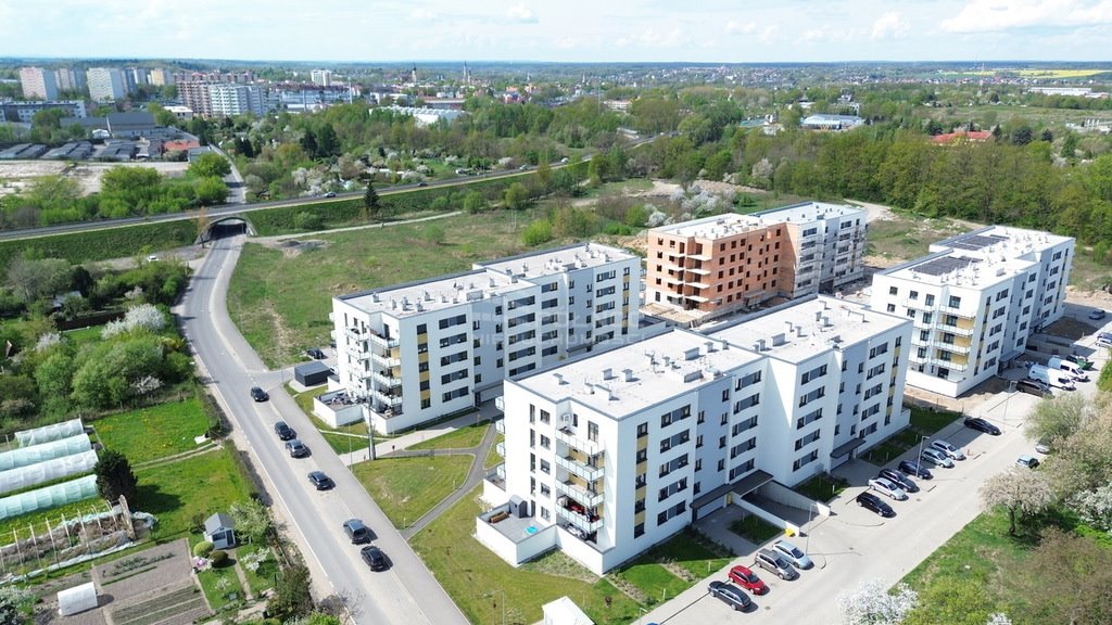 Mieszkanie dwupokojowe na sprzedaż Bolesławiec, Staroszkolna  48m2 Foto 2
