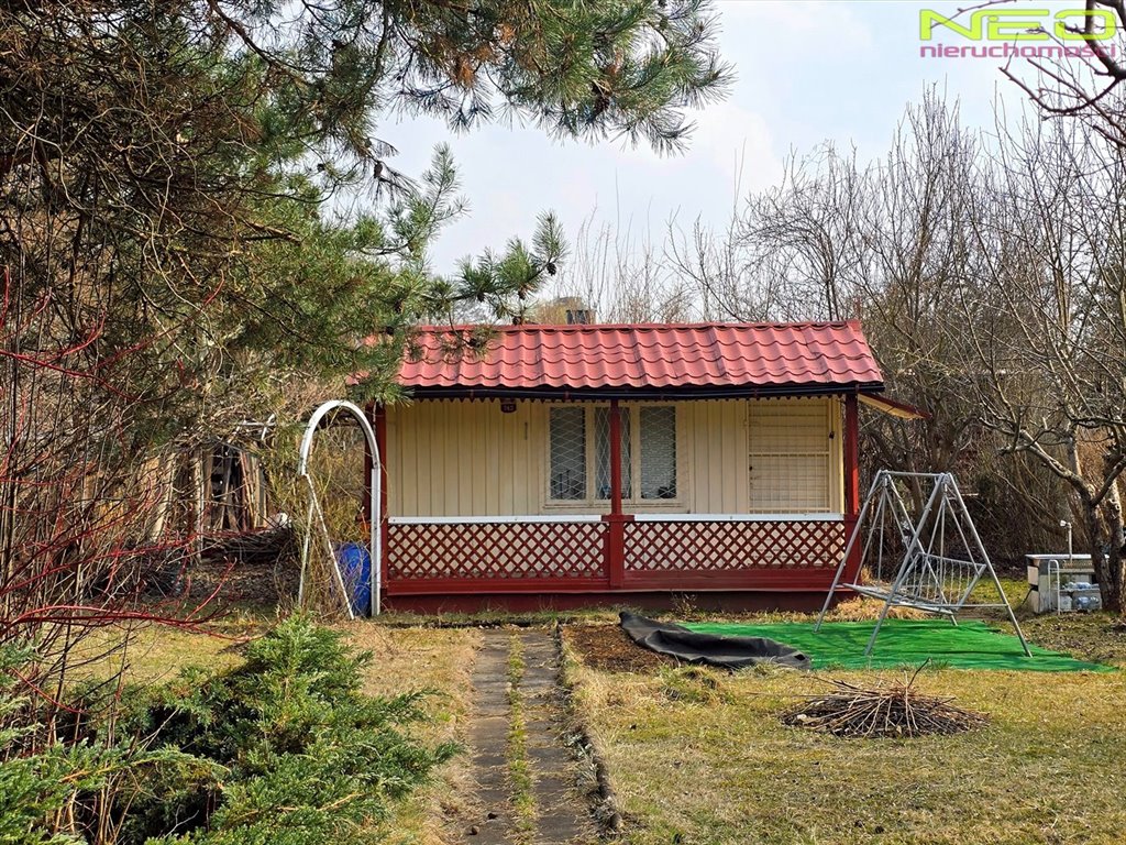 Do sprzedania działka 400 m² z odnowionym domkiem i mediami Częstochowa, Dźbów  400m2 Foto 1