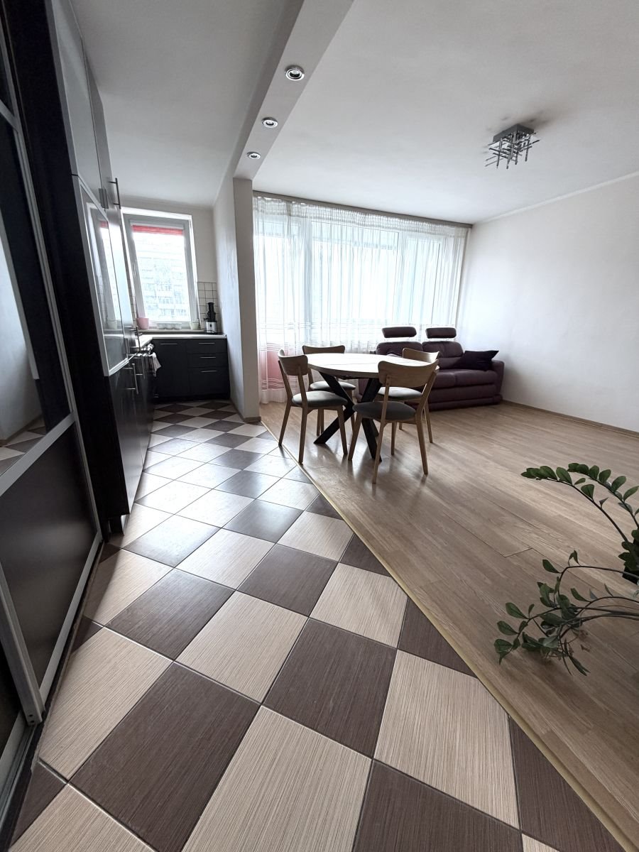 Zapraszam do obejrzenia 3-pokojowego mieszkania 51 m² na Bielanach Warszawa, Bielany, Aleja Władysława Reymonta  51m2 Foto 1