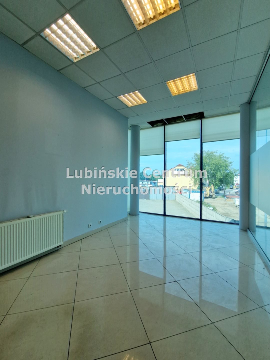 Lokal użytkowy na wynajem Lubin, Centrum  300m2 Foto 4