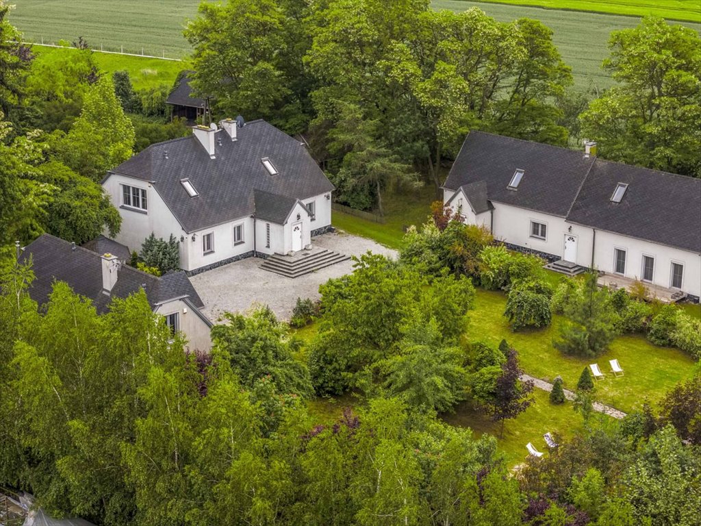 Lokal użytkowy na wynajem Bylice-Kolonia  656m2 Foto 1