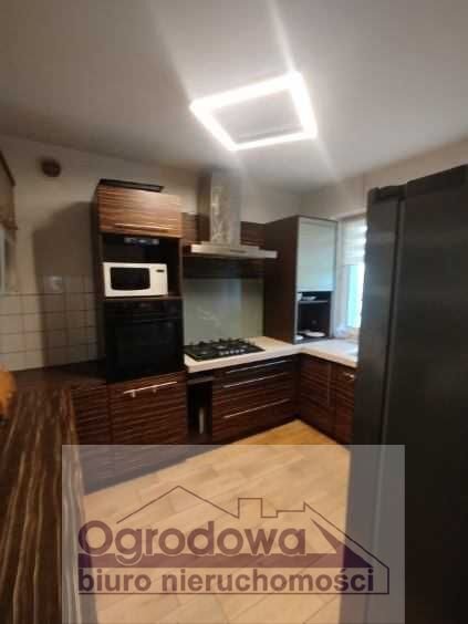 Dom 140 m2 z garażem, ogród i nowoczesne udogodnienia Urle  140m2 Foto 1