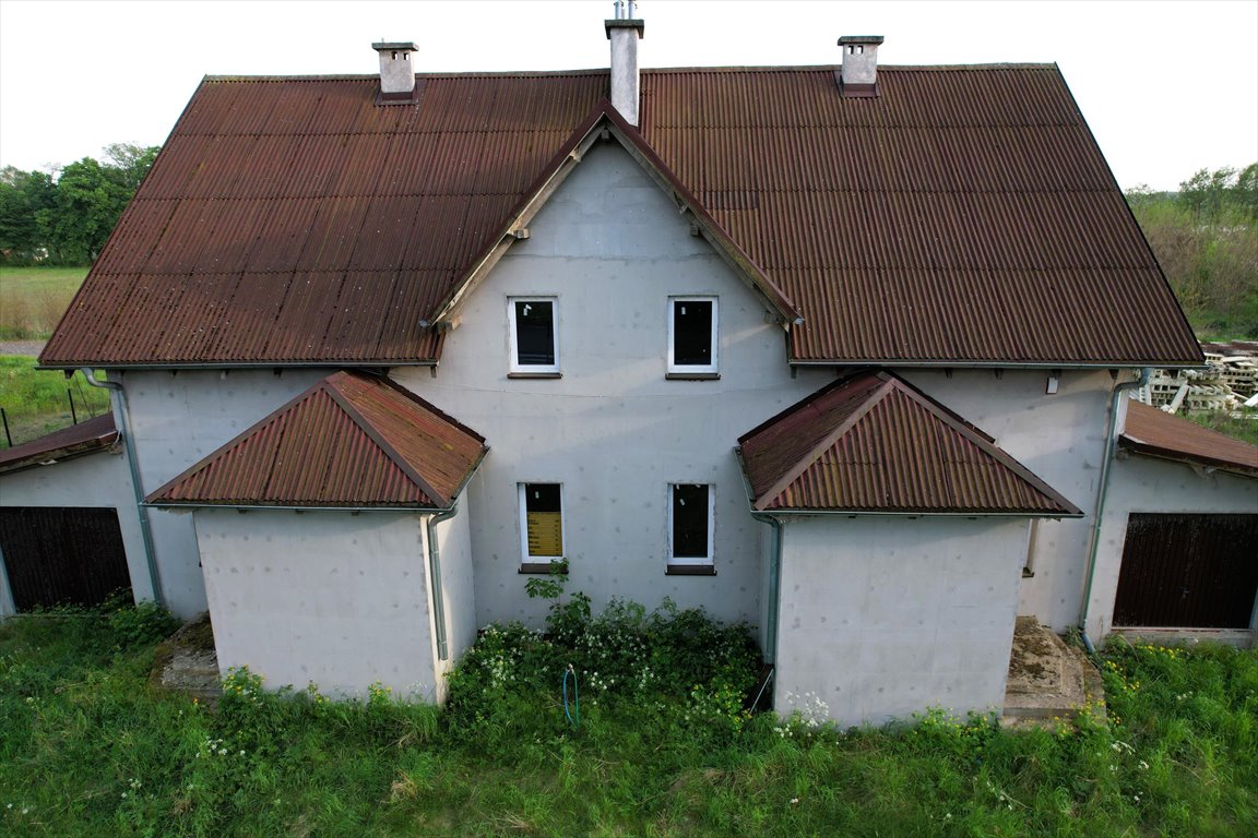 Dom bliźniak 160 m2 z garażem - możliwość adaptacji poddasza Margonin  160m2 Foto 1