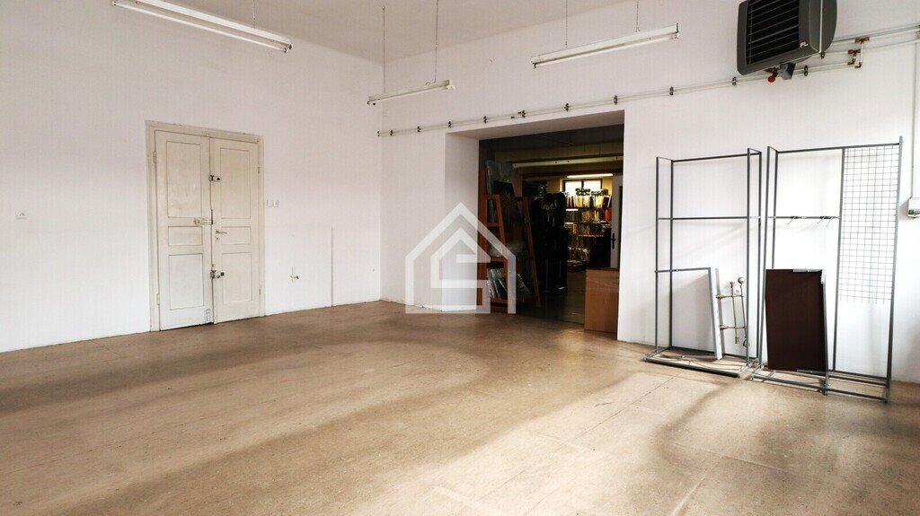 Lokal na wynajem przy Rynku w Bochni - 45 m². Bochnia  45m2 Foto 1
