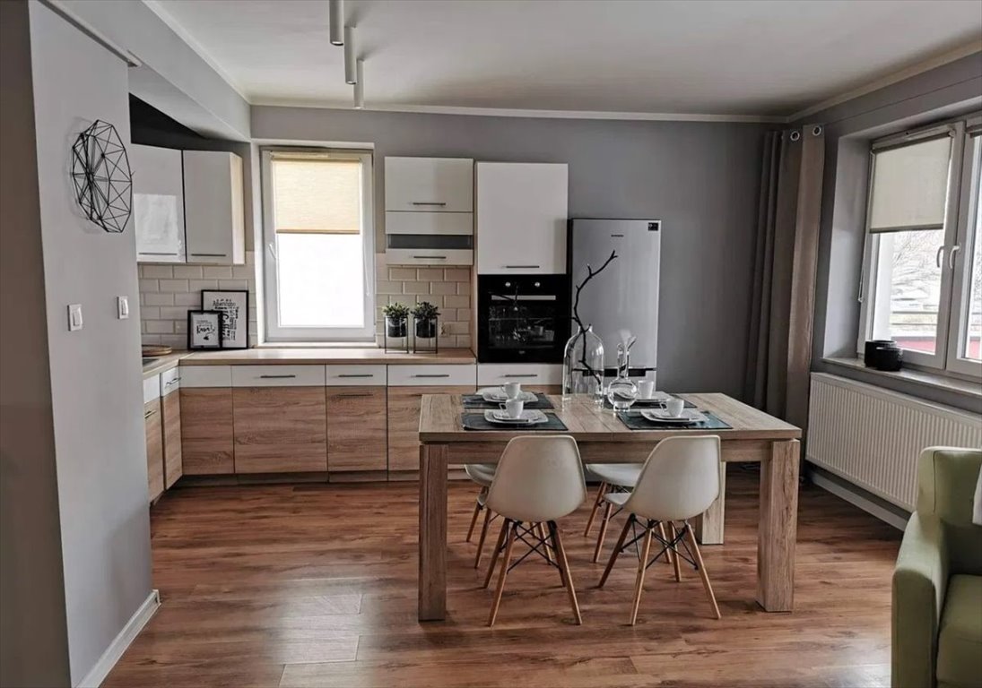 Mieszkanie trzypokojowe na sprzedaż Rzeszów, Panoramiczna  67m2 Foto 1