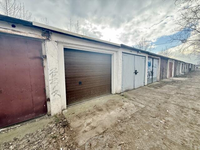 Garaż 16,05 m2 z oświetleniem i prądem, Opole Opole, Rejtana  16m2 Foto 1