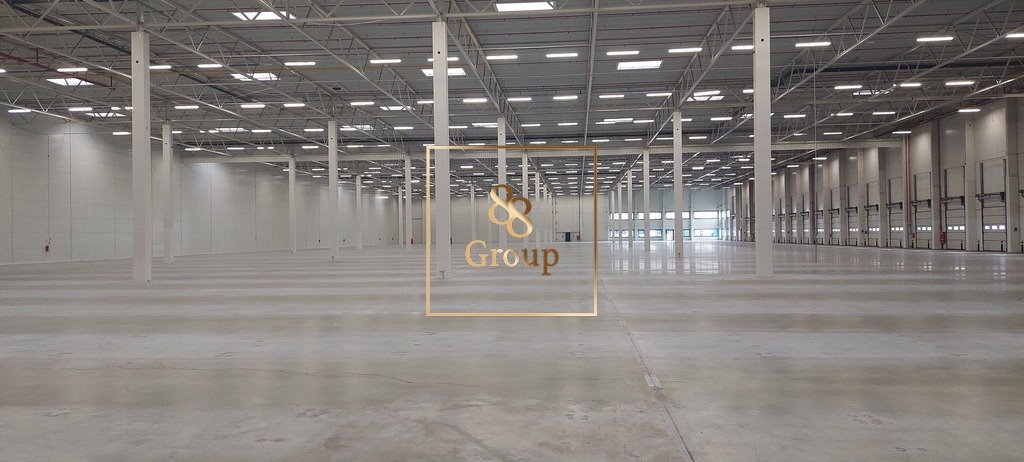 Magazyn 9520 m² z dokami i parkingiem TIR w Błoniu Kopytów  9 520m2 Foto 1