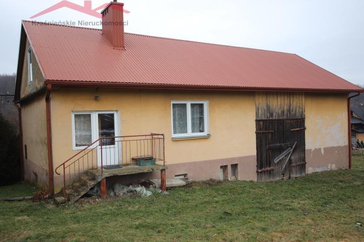 Dom na sprzedaż Wiśniowa  130m2 Foto 1