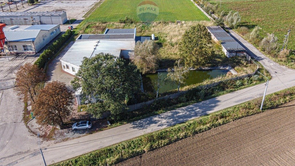 Obiekt produkcyjny 894 m² z pełnym wyposażeniem i zapleczem Biadki, Rozdrażewska  894m2 Foto 1