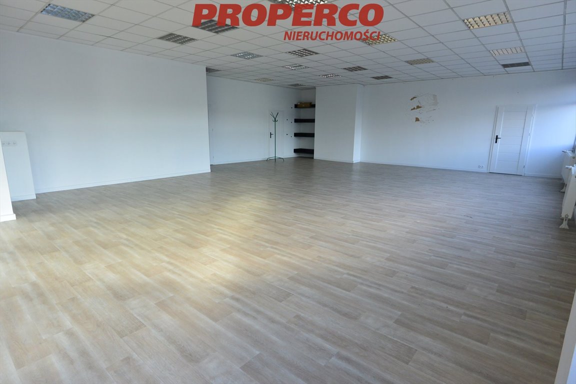Wynajem lokalu 209 m2 na Podkarczówce – idealny pod działalność! Kielce, Podkarczówka  210m2 Foto 1