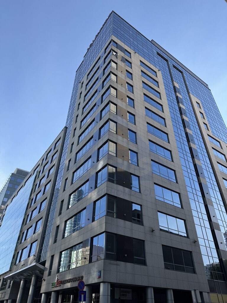 Nowoczesny biurowiec klasy A, 171 m2, klimatyzacja i parking Warszawa, Śródmieście  171m2 Foto 1
