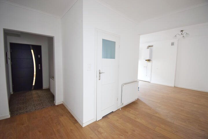 Przestronne 118 m2 mieszkanie w centrum Opola z prywatnym parkingiem Opole, Śródmieście  118m2 Foto 1