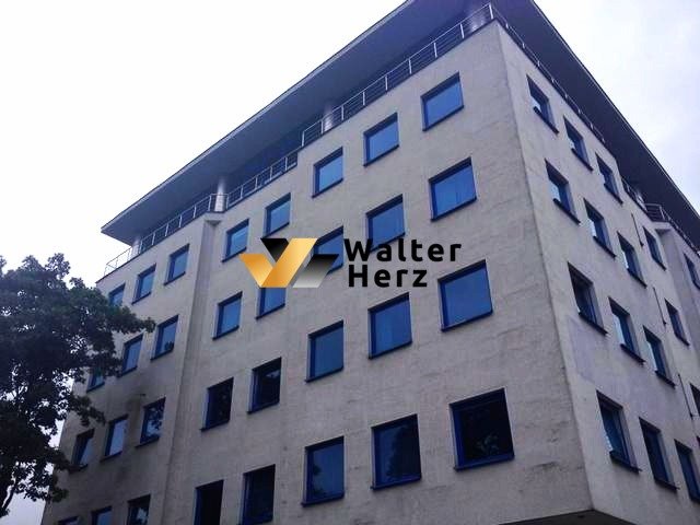 Atrakcyjny lokal biurowy 284 m² w Vipol Plaza Wola Warszawa, Wola, Młynarska  284m2 Foto 1