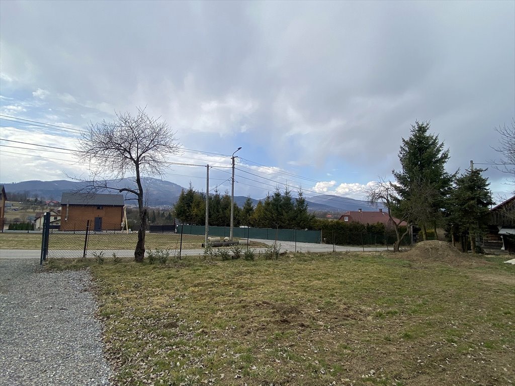 Do sprzedania widokowa działka 900 m² z mediami w Lipowej Lipowa, Lipowa, Bratków  900m2 Foto 1