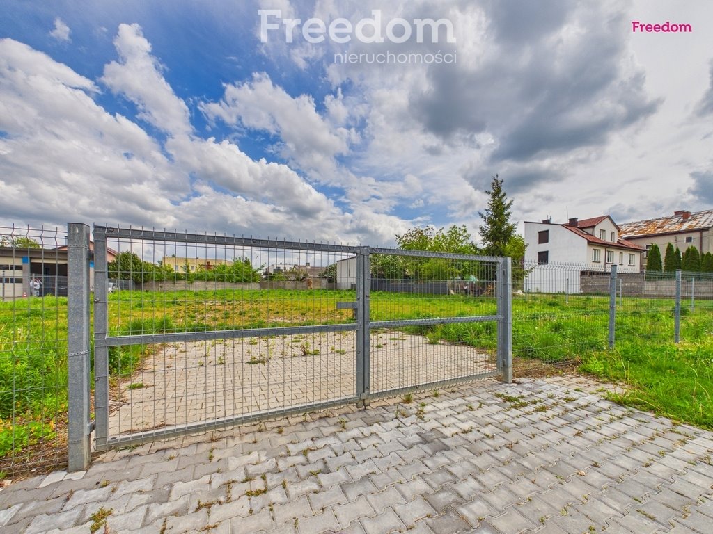 Działka 1000 m² z ogrodzeniem i dostępem - zapraszam Radom, Glinice, Giserska  1 460m2 Foto 1