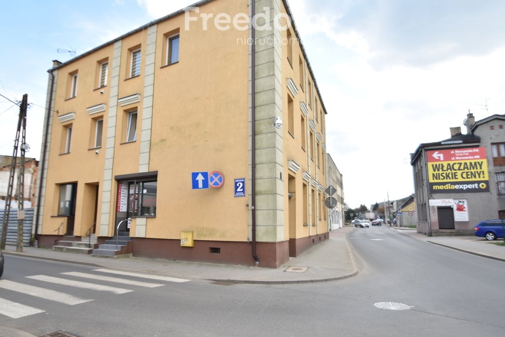 Kawalerka na sprzedaż Łask, Kościelna  44m2 Foto 1