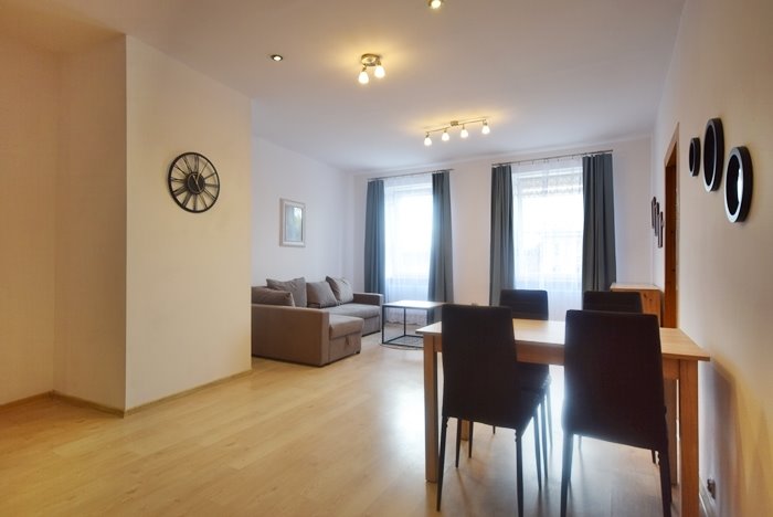 Mieszkanie dwupokojowe na wynajem Mysłowice, Świerczyny  72m2 Foto 1