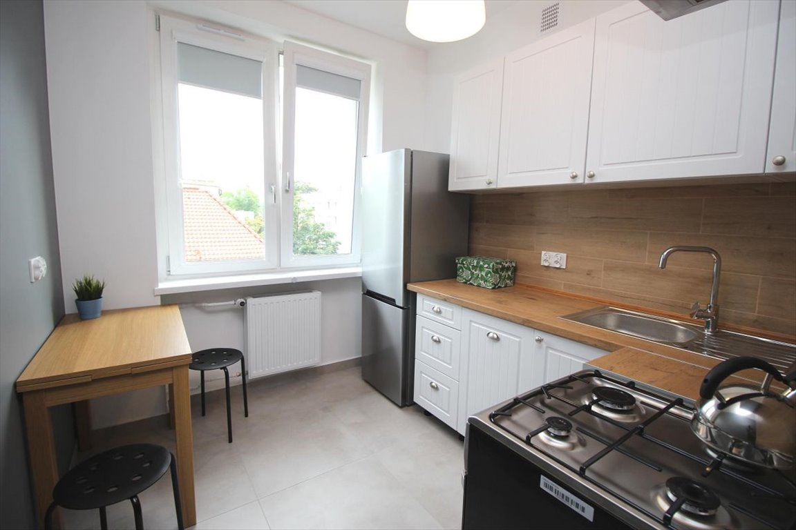 Mieszkanie dwupokojowe na wynajem Katowice, Koszutka, Kazimiery Iłłakowiczówny  40m2 Foto 1