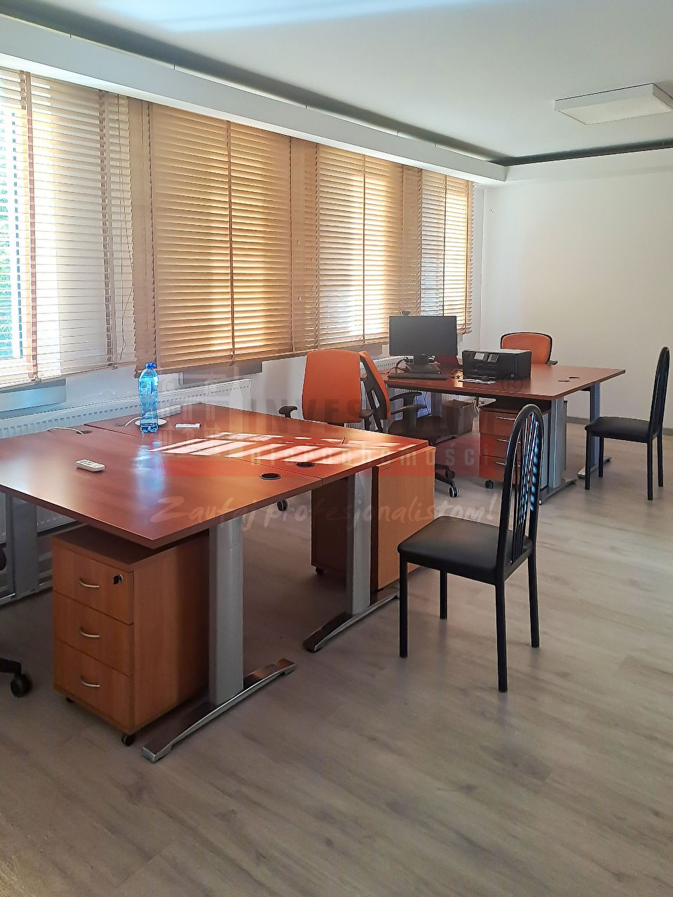 Nowoczesny lokal biurowy 132 m2 z klimatyzacją i własnym parkingiem Opole, Zaodrze  132m2 Foto 1