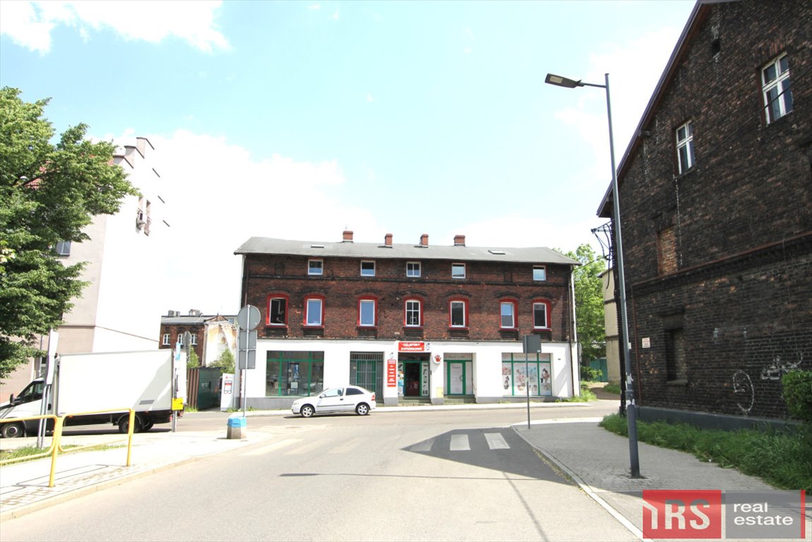 Kamienica 391 m² z modernizacją, 12 lokali - zapraszam Świętochłowice, Szkolna  391m2 Foto 1