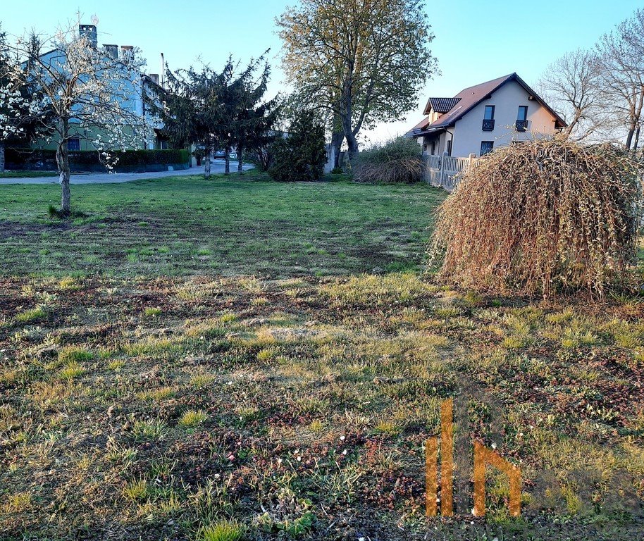 Działka budowlana na sprzedaż Pławna  696m2 Foto 2