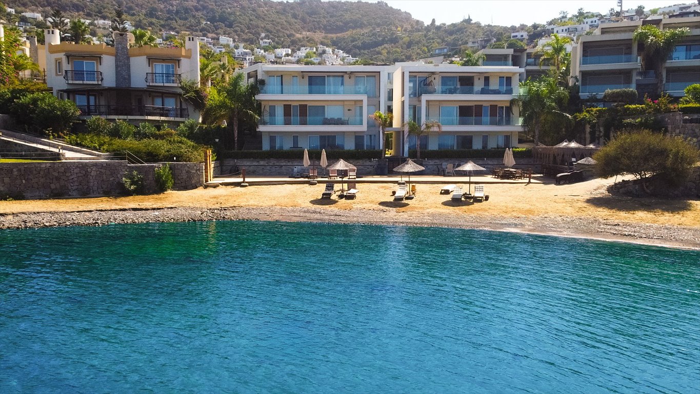 Kawalerka na sprzedaż Turcja, Göltürkbükü, Göltürkbükü, Bodrum, Muğla  90m2 Foto 1